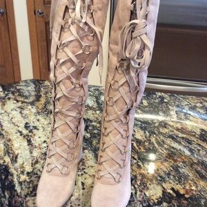 NWOT lace up boots